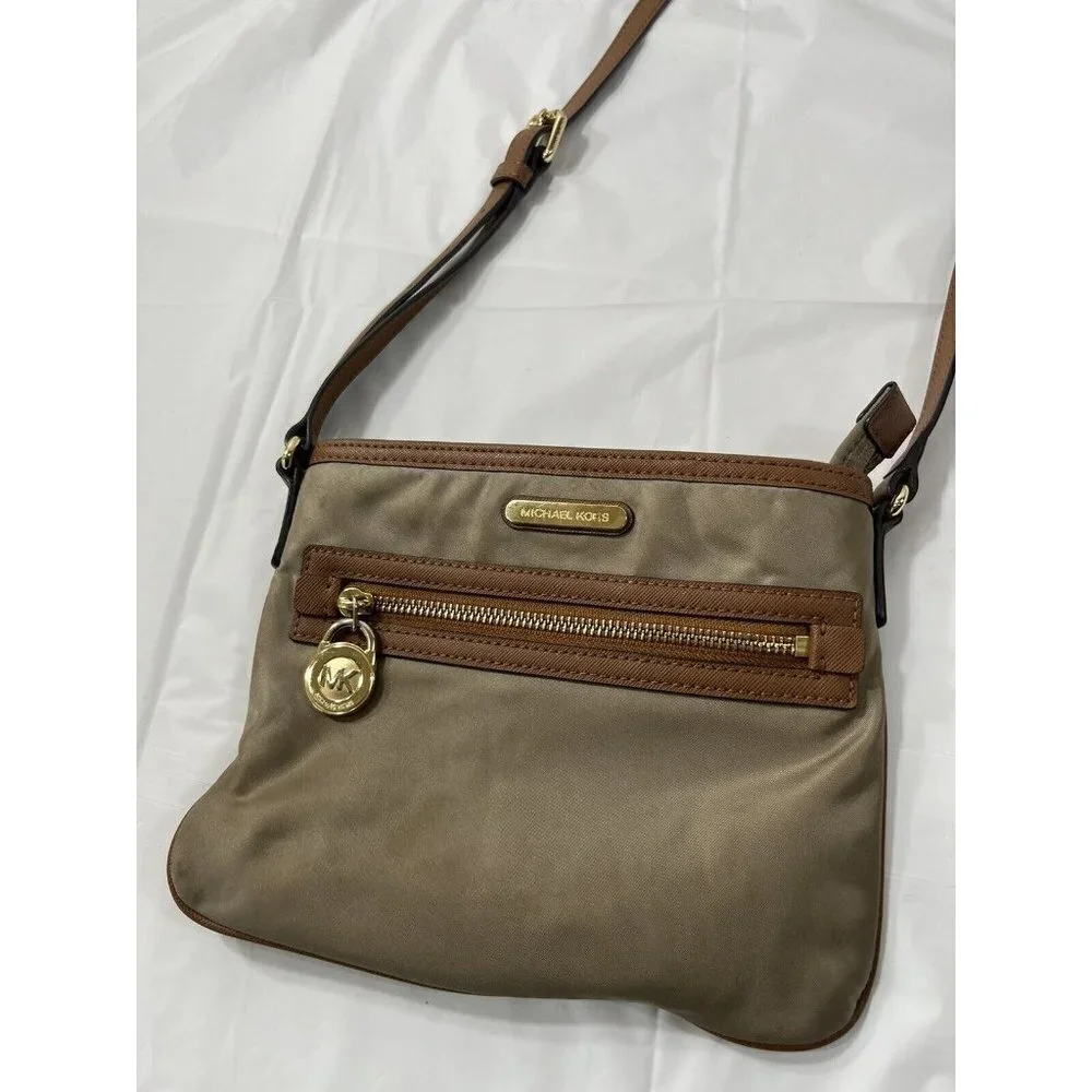 Michael Kors crossbody